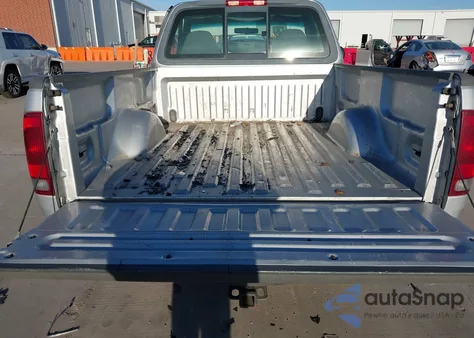 2001 Ford F-150 Xl/Xlt z USA, uszkodzony, nr VIN 1FTZF17231KA08151